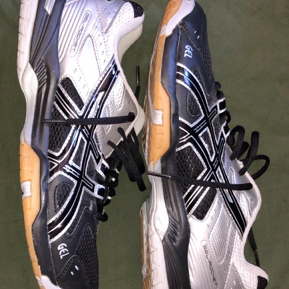 New volleyball shoes